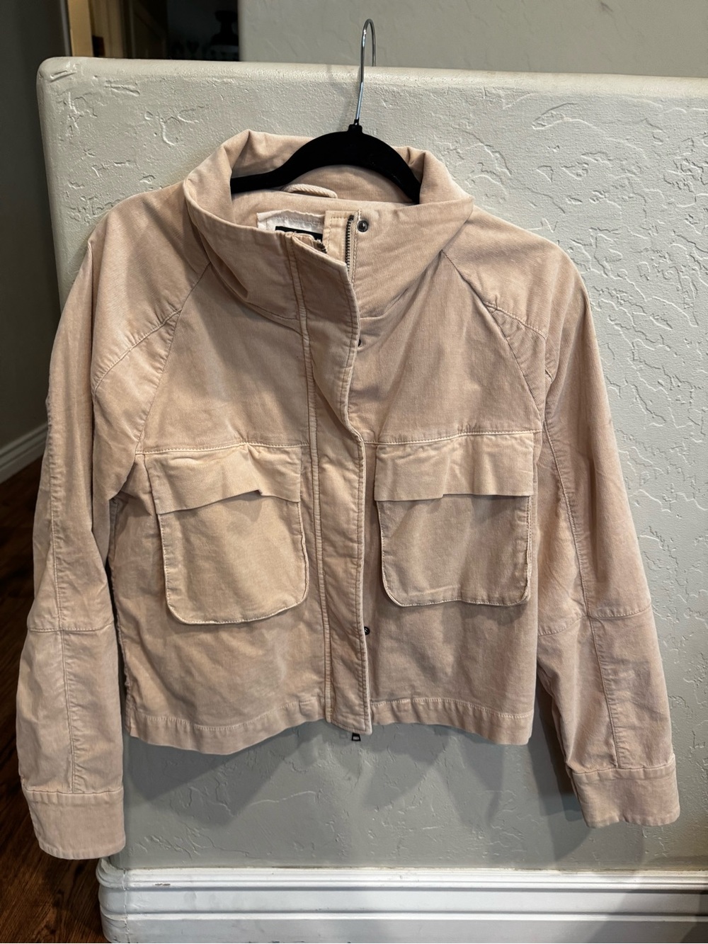 Evereve Blush Utility Crop Jacket